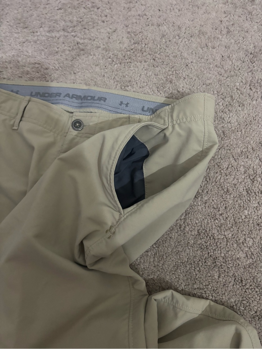 Under Armour Match Play Golf Pants
Men Beige Straight Leg Nylon
Blend Stretch - Picture 7 of 15